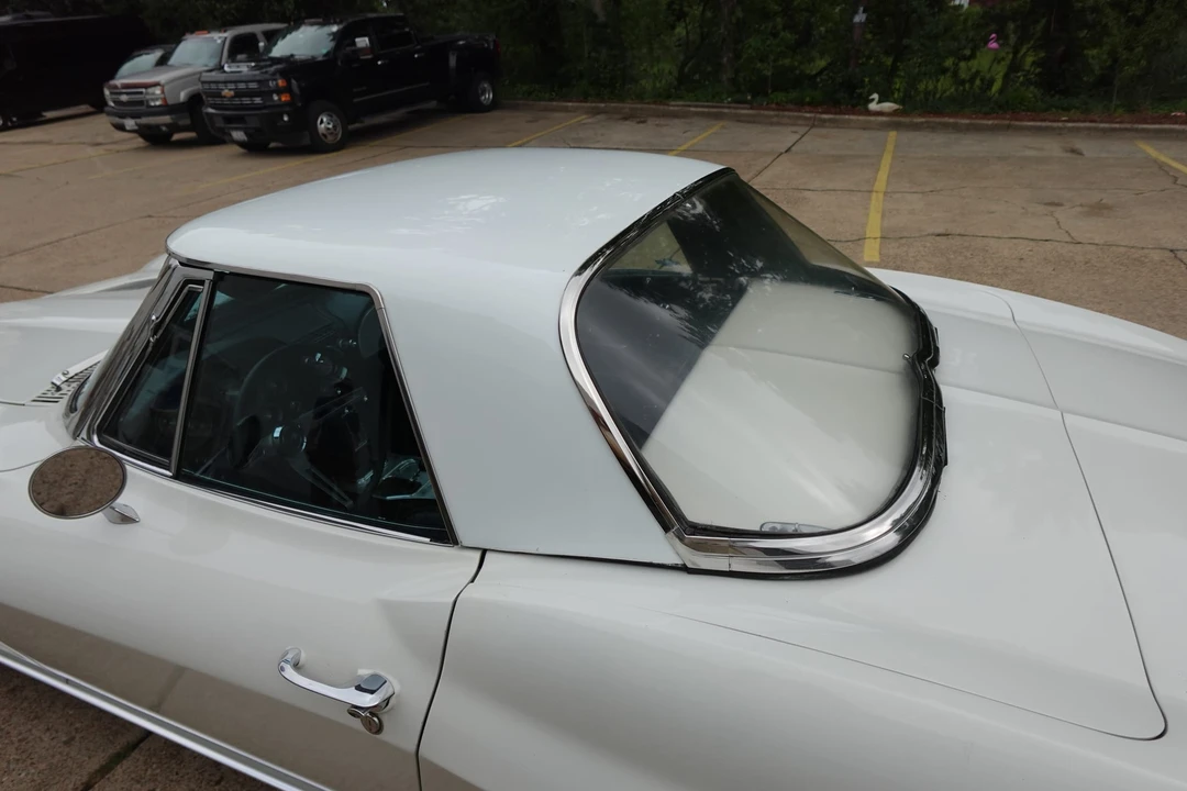 1963 Chevrolet Corvette C2 - Image 20 of 31