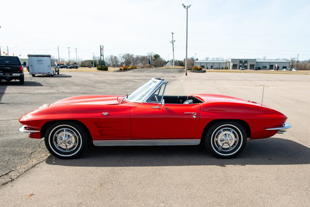 1963 Chevrolet Corvette C2 - Image 9 of 31