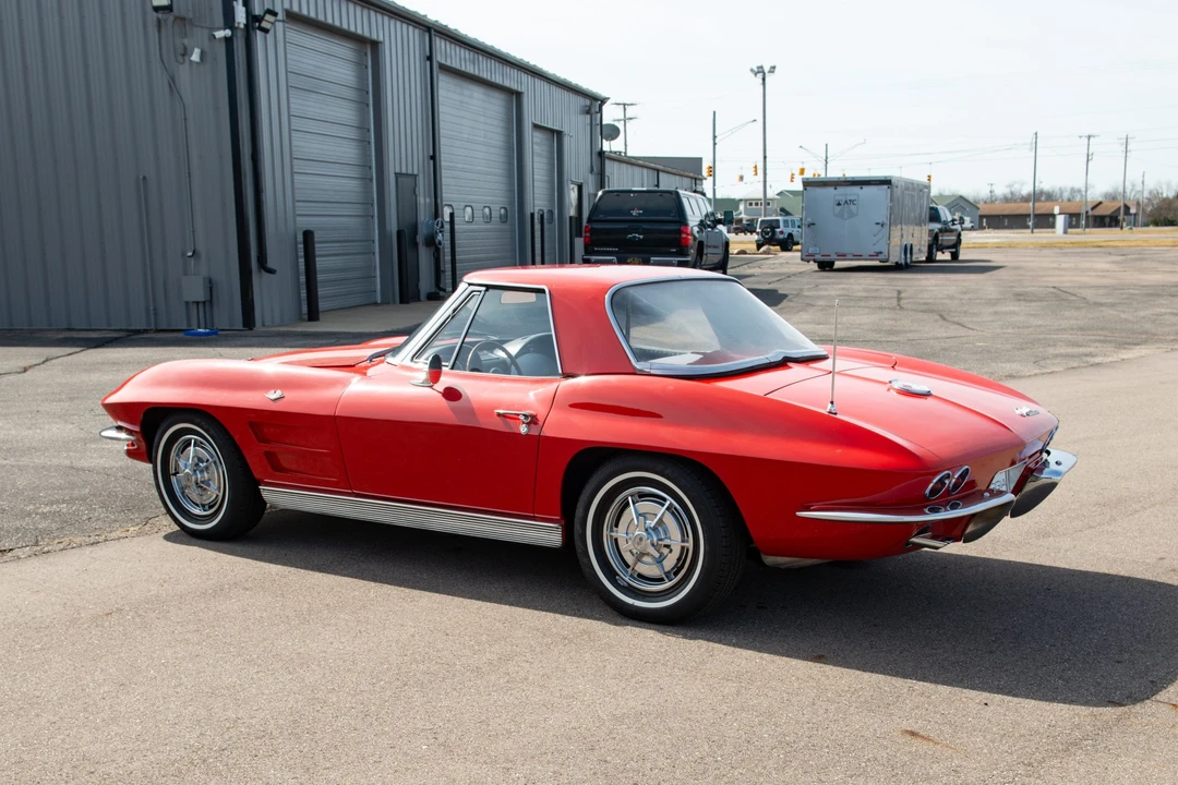 1963 Chevrolet Corvette C2 - Image 16 of 31
