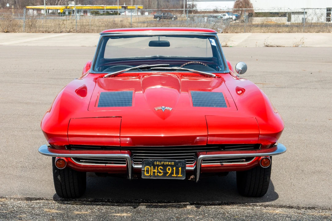 1963 Chevrolet Corvette C2 - Image 11 of 31