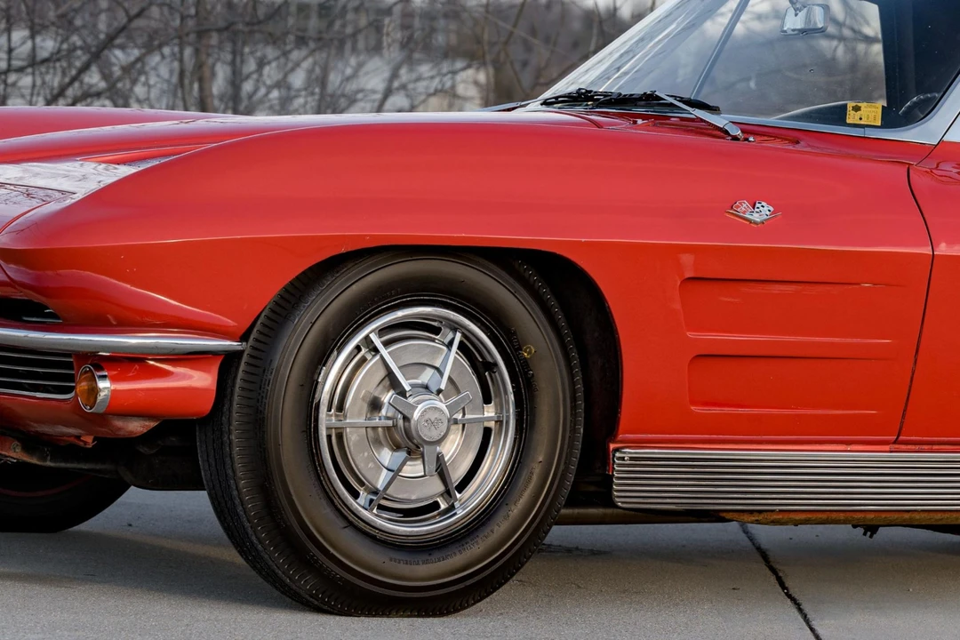 1963 Chevrolet Corvette C2 - Image 21 of 31
