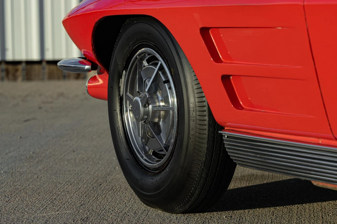 1963 Chevrolet Corvette C2 - Image 23 of 31