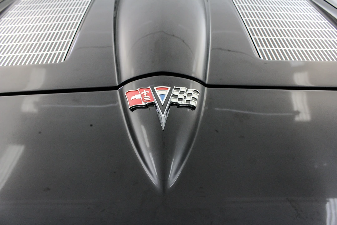 1963 Chevrolet Corvette C2 - Image 21 of 31