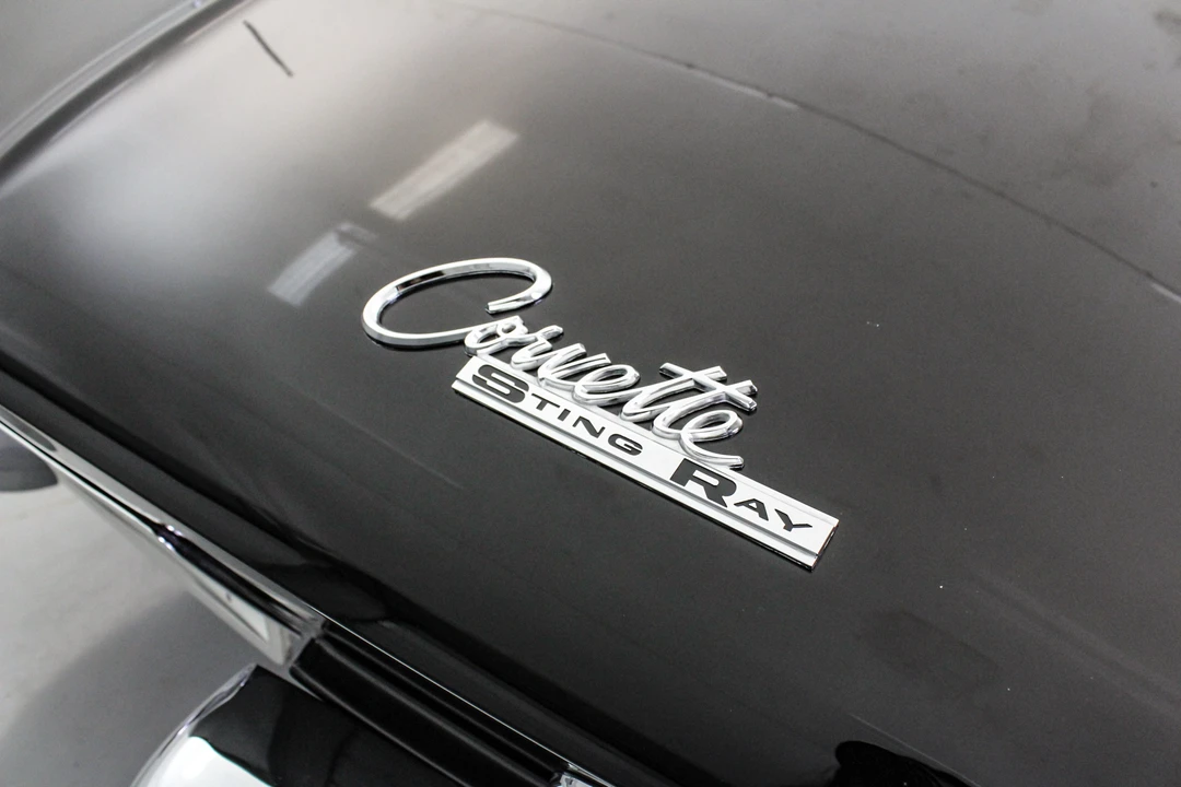 1963 Chevrolet Corvette C2 - Image 23 of 31
