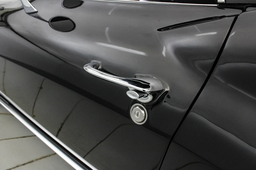 1963 Chevrolet Corvette C2 - Image 17 of 31
