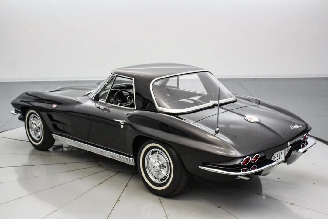 1963 Chevrolet Corvette C2 - Image 10 of 31