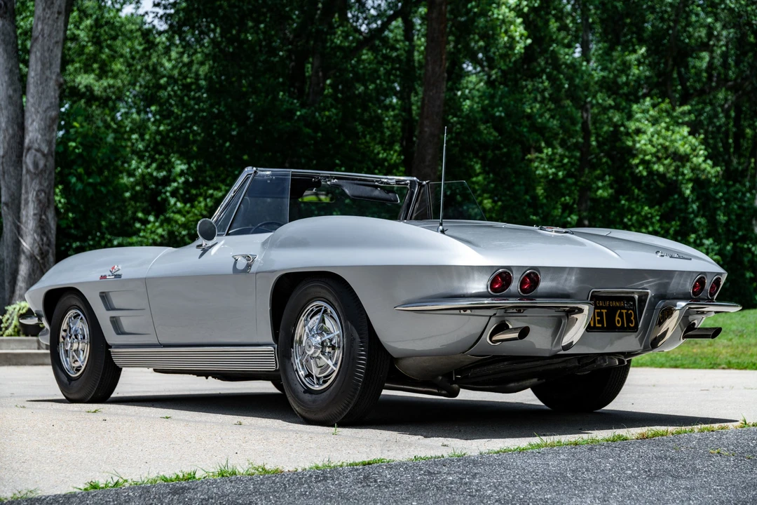 1963 Chevrolet Corvette C2 - Image 16 of 31