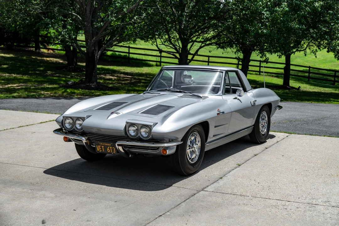 1963 Chevrolet Corvette C2 - Image 28 of 31