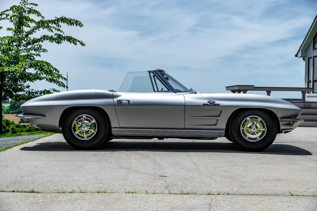 1963 Chevrolet Corvette C2 - Image 21 of 31