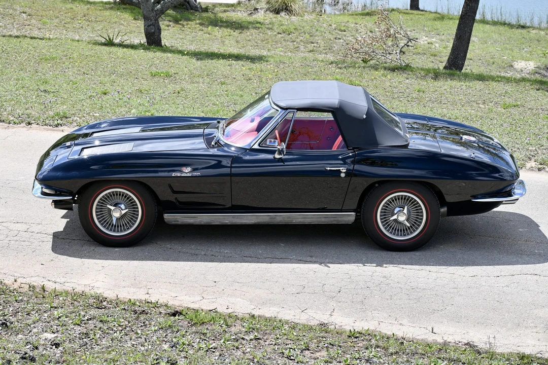 1963 Chevrolet Corvette C2 - Image 16 of 31