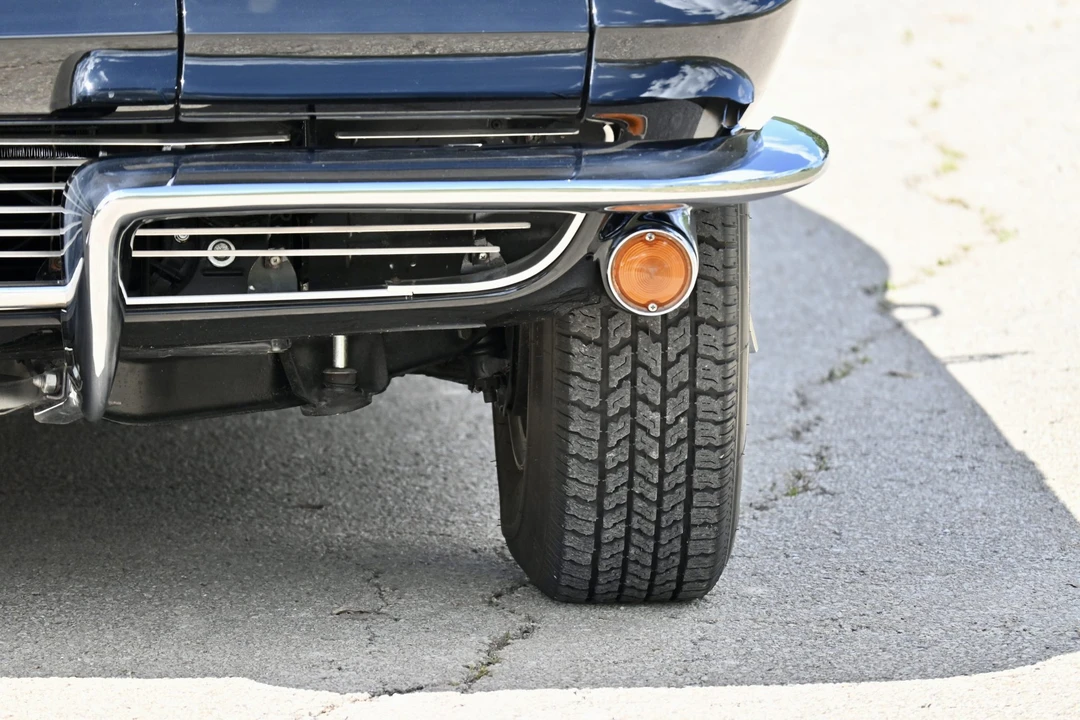 1963 Chevrolet Corvette C2 - Image 29 of 31