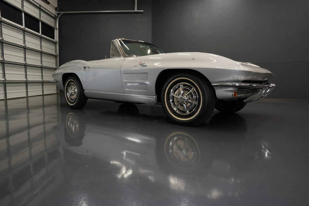 1963 Chevrolet Corvette C2 - Image 22 of 31