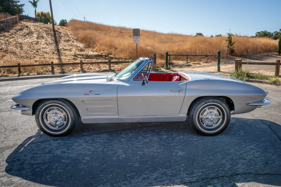 1963 Chevrolet Corvette C2 - Image 9 of 31
