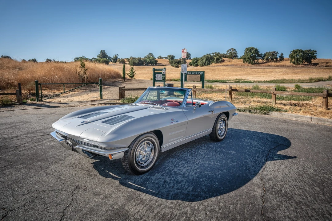 1963 Chevrolet Corvette C2 - Image 8 of 31