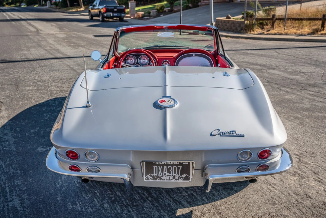 1963 Chevrolet Corvette C2 - Image 11 of 31