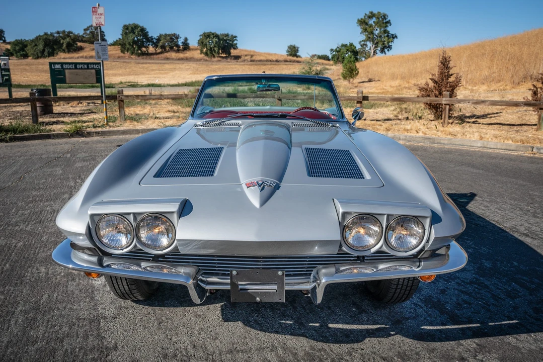 1963 Chevrolet Corvette C2 - Image 5 of 31