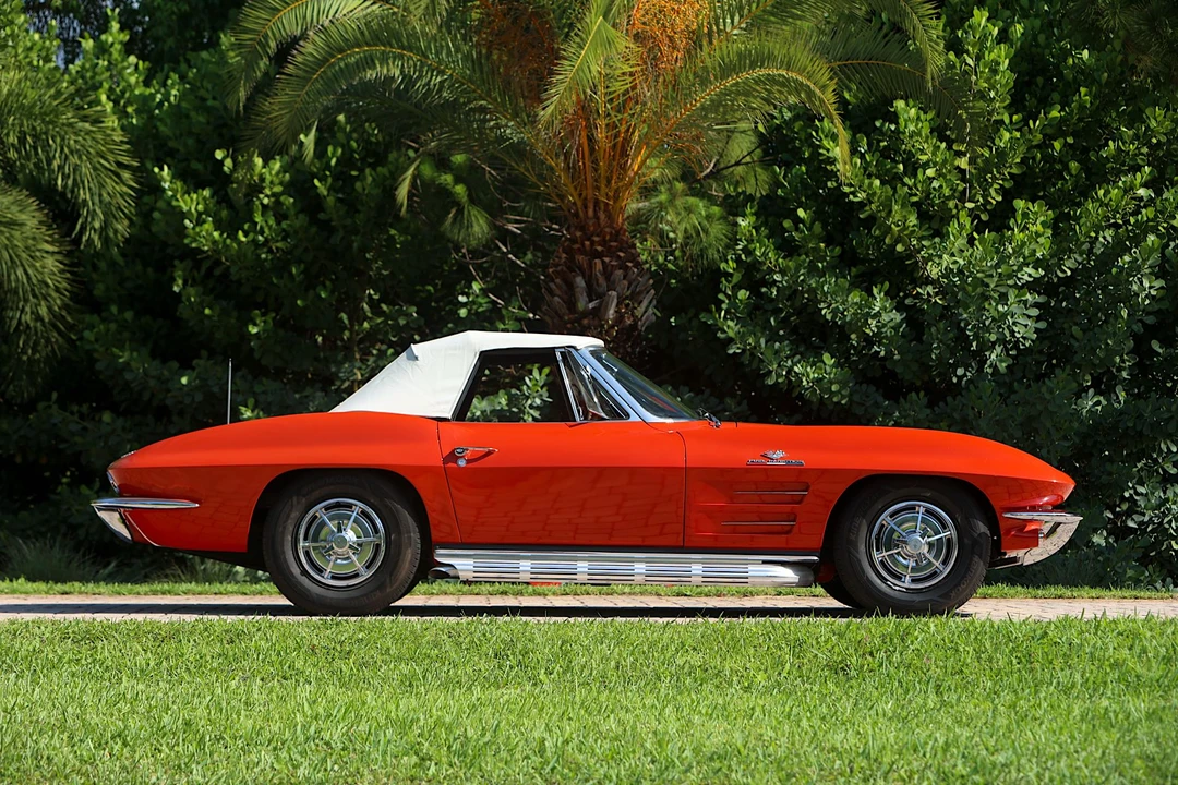 1963 Chevrolet Corvette C2 - Image 15 of 31