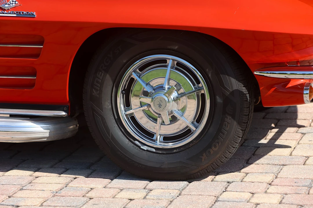 1963 Chevrolet Corvette C2 - Image 28 of 31
