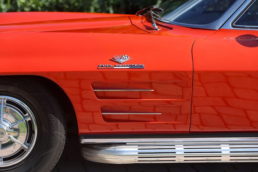 1963 Chevrolet Corvette C2 - Image 30 of 31