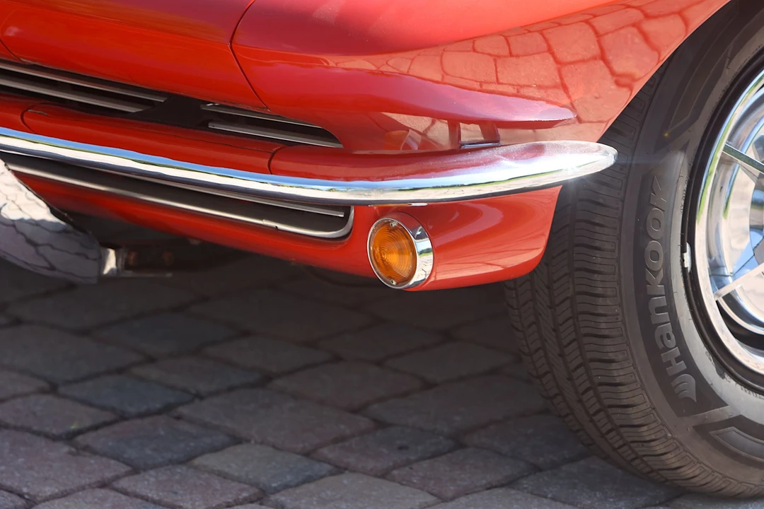 1963 Chevrolet Corvette C2 - Image 18 of 31