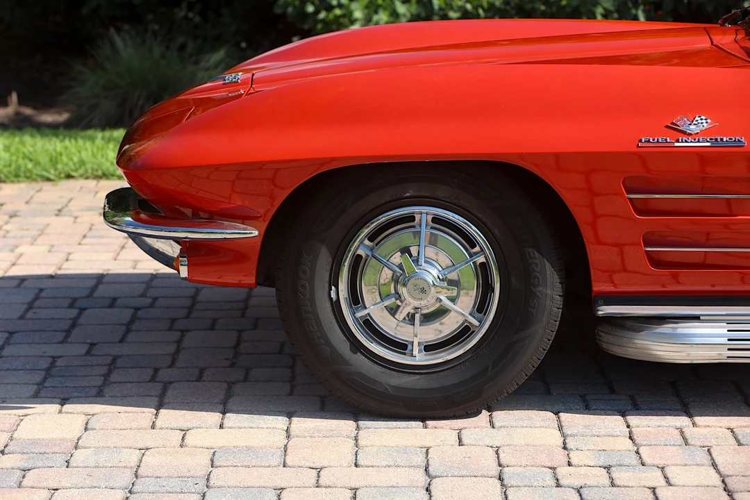 1963 Chevrolet Corvette C2 - Image 25 of 31