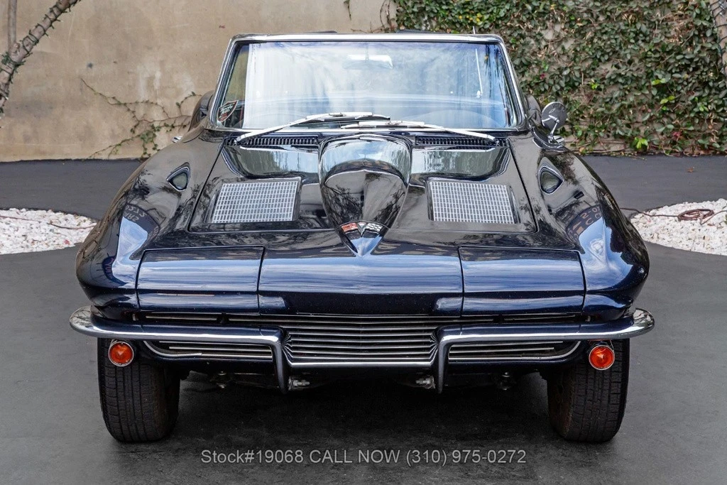 1963 Chevrolet Corvette C2 - Image 2 of 12