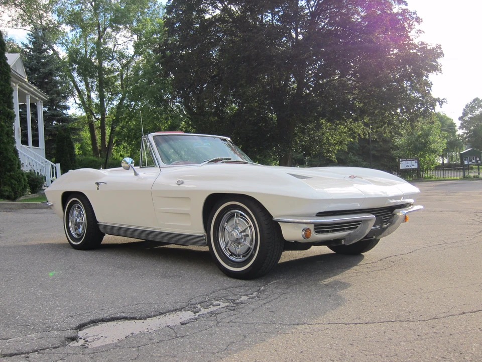 1963 Chevrolet Corvette C2 - Image 10 of 31
