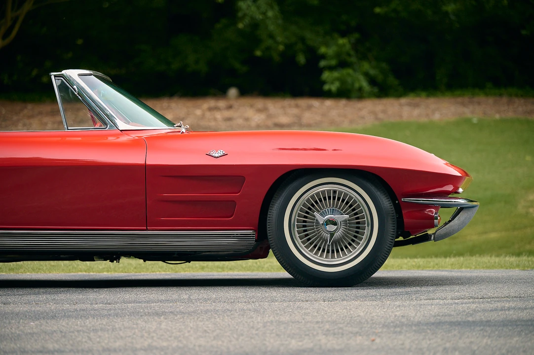 1963 Chevrolet Corvette C2 - Image 30 of 31