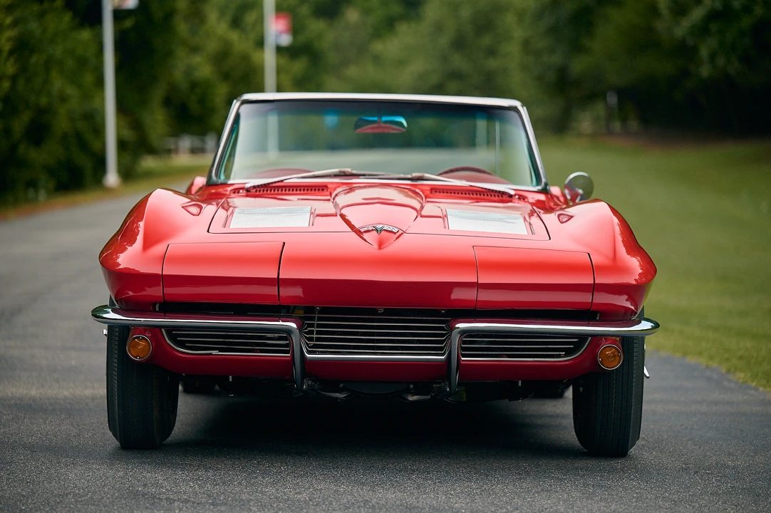 1963 Chevrolet Corvette C2 - Image 17 of 31