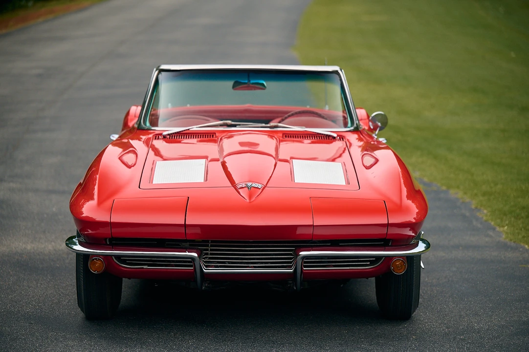 1963 Chevrolet Corvette C2 - Image 16 of 31