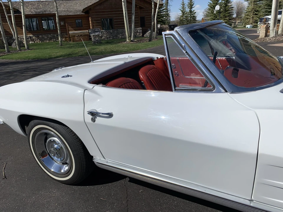 1963 Chevrolet Corvette C2 - Image 27 of 31