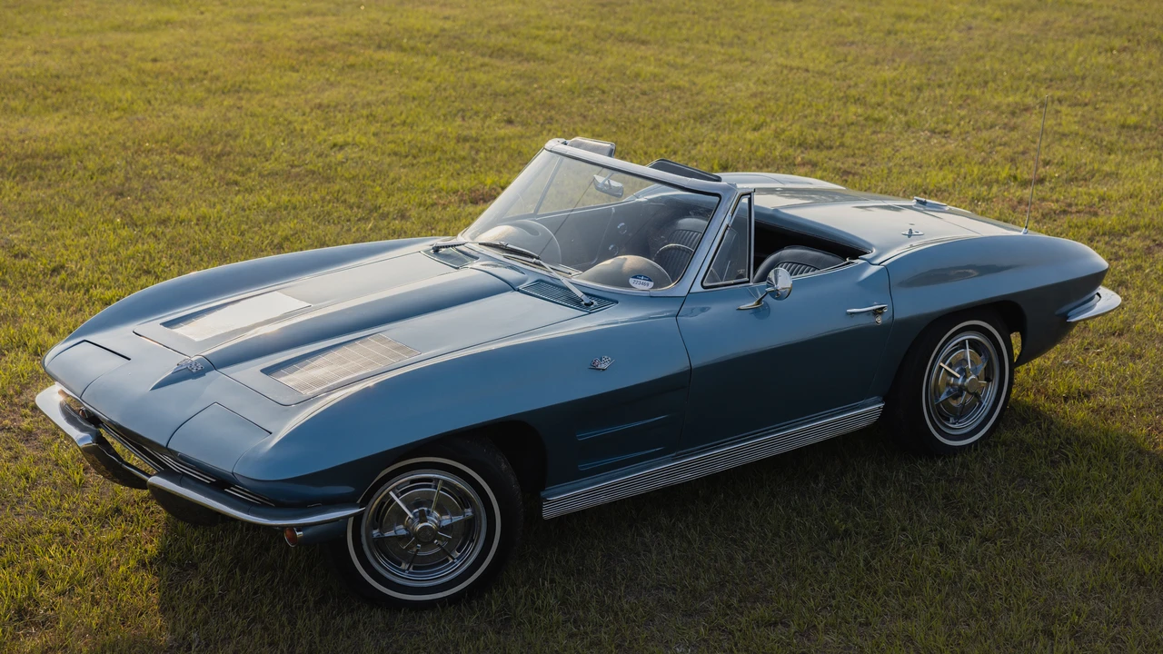 1963 Chevrolet Corvette C2 - Image 4 of 31