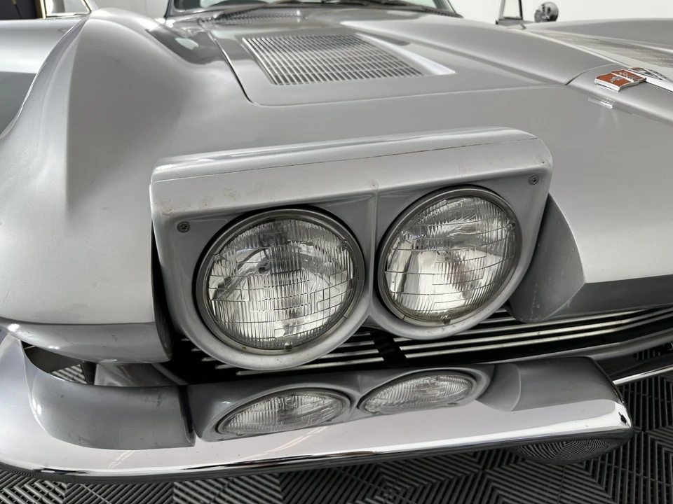 1963 Chevrolet Corvette C2 - Image 28 of 31