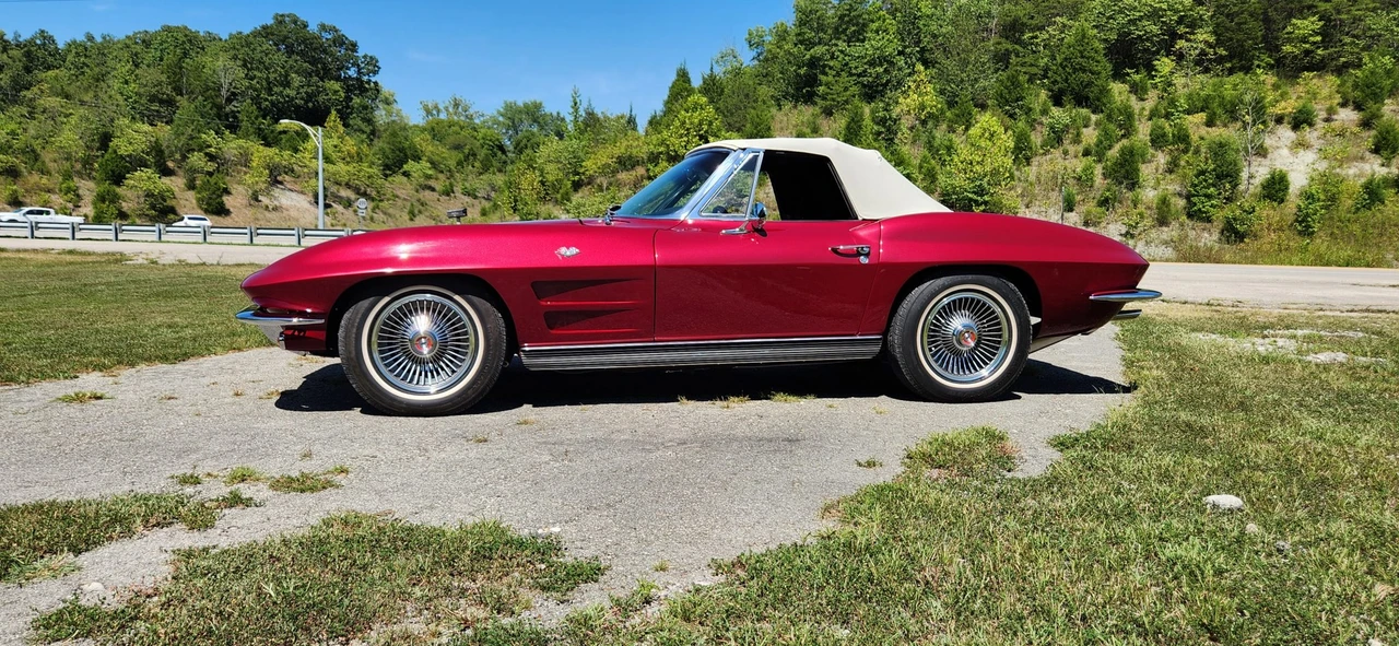 1963 Chevrolet Corvette C2 - Image 23 of 31