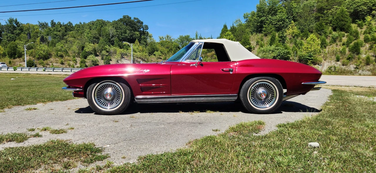 1963 Chevrolet Corvette C2 - Image 24 of 31