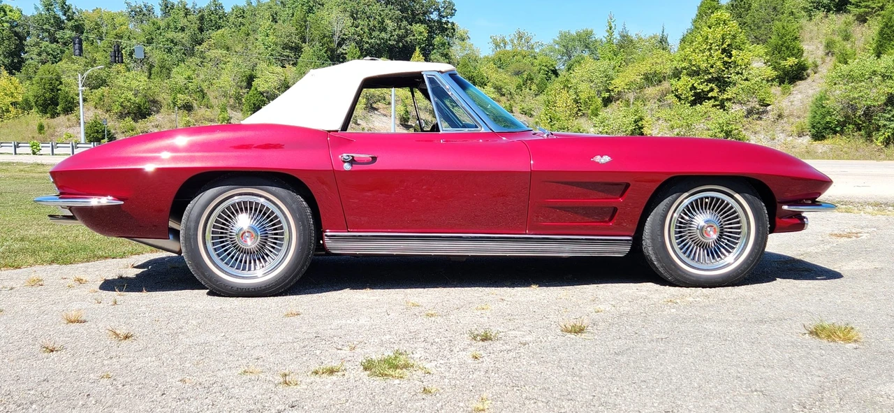 1963 Chevrolet Corvette C2 - Image 20 of 31