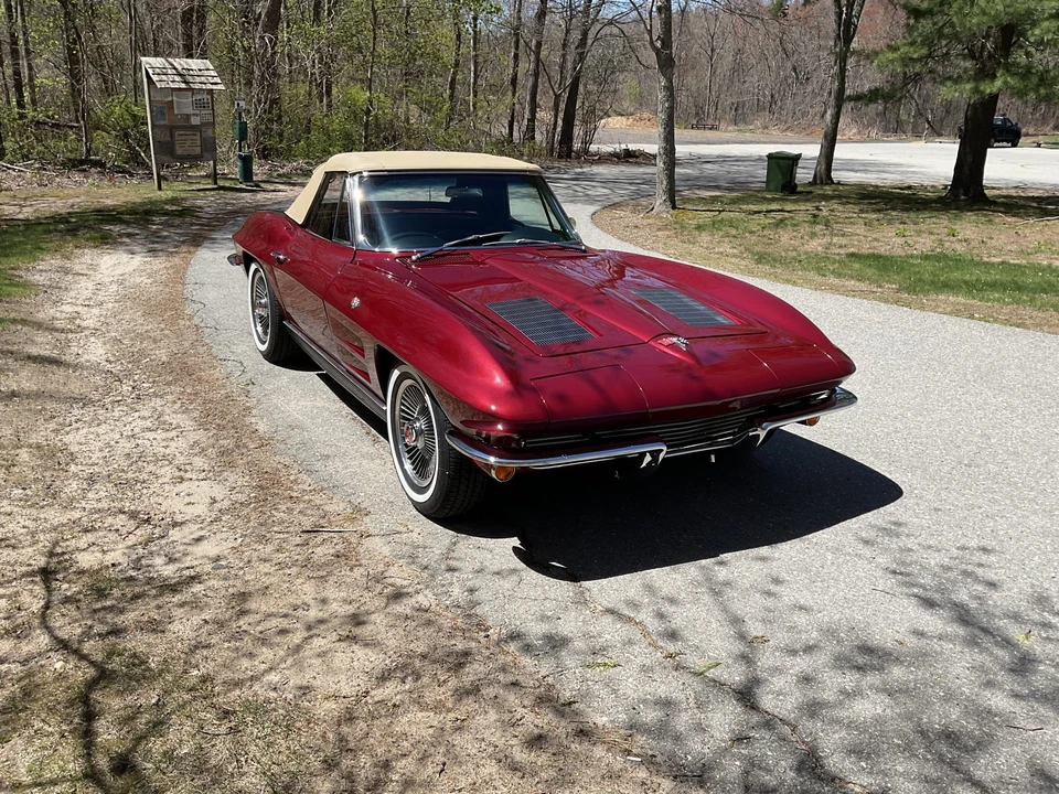 1963 Chevrolet Corvette C2 - Image 18 of 31