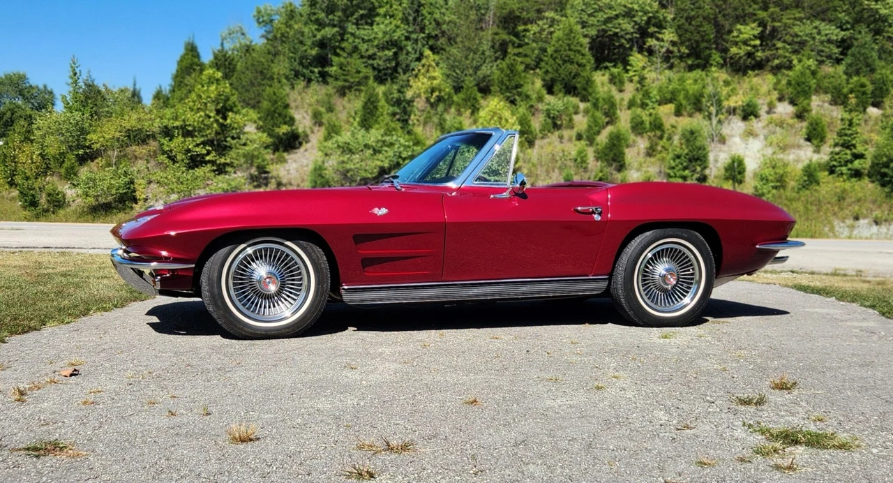 1963 Chevrolet Corvette C2 - Image 11 of 31