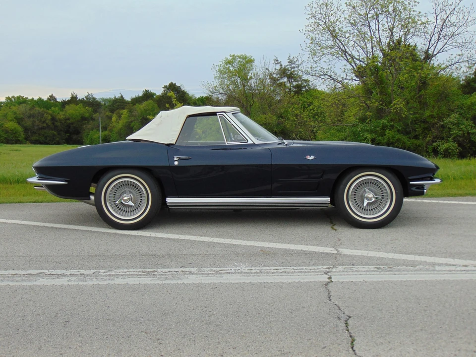 1963 Chevrolet Corvette C2 - Image 9 of 31