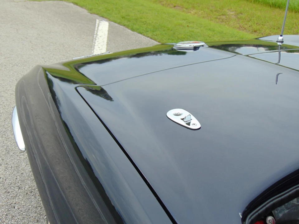 1963 Chevrolet Corvette C2 - Image 21 of 31