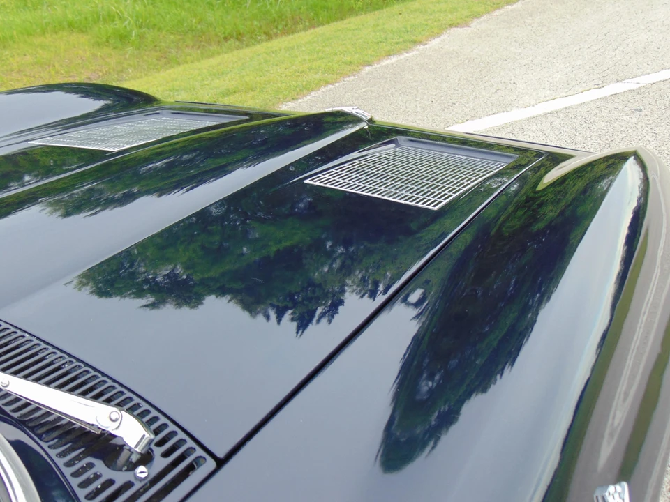 1963 Chevrolet Corvette C2 - Image 22 of 31