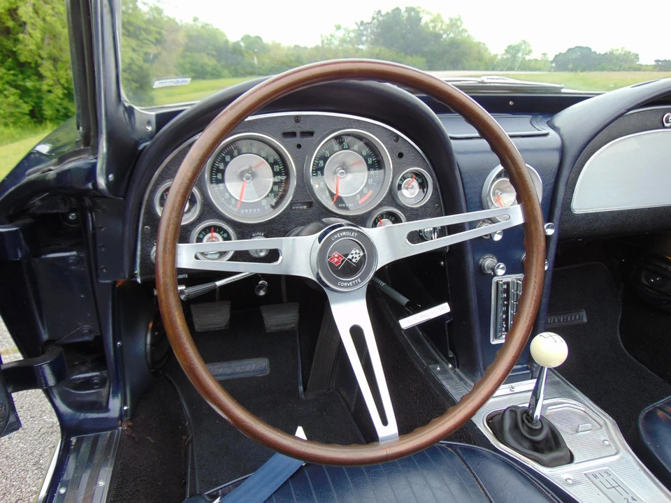 1963 Chevrolet Corvette C2 - Image 29 of 31
