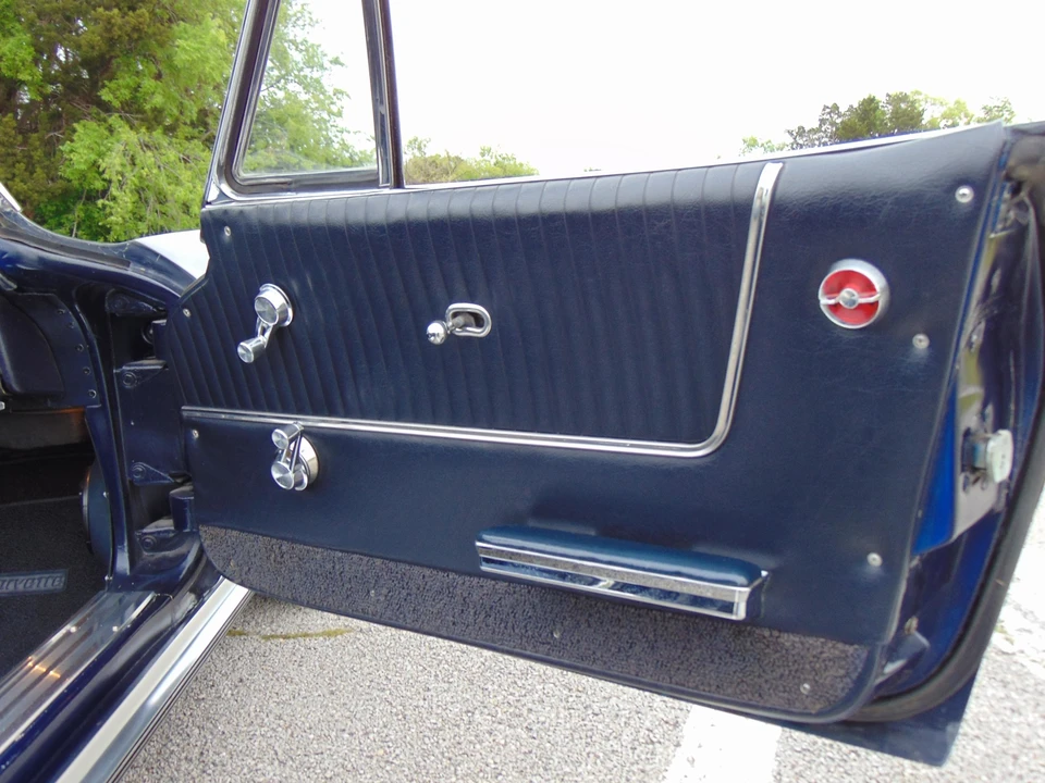 1963 Chevrolet Corvette C2 - Image 28 of 31