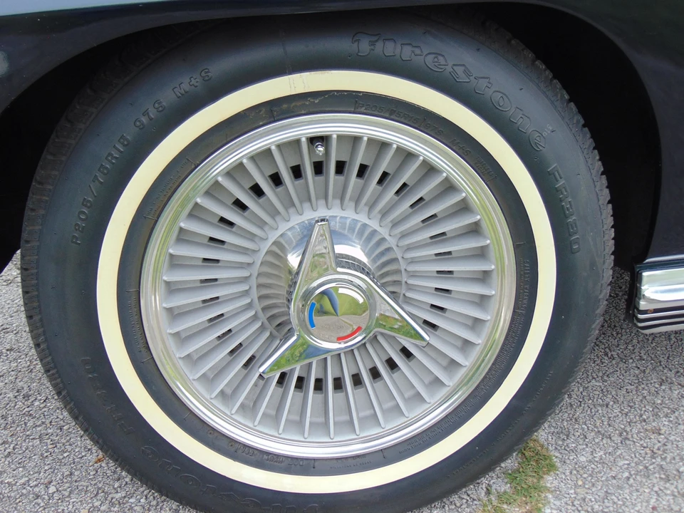 1963 Chevrolet Corvette C2 - Image 24 of 31