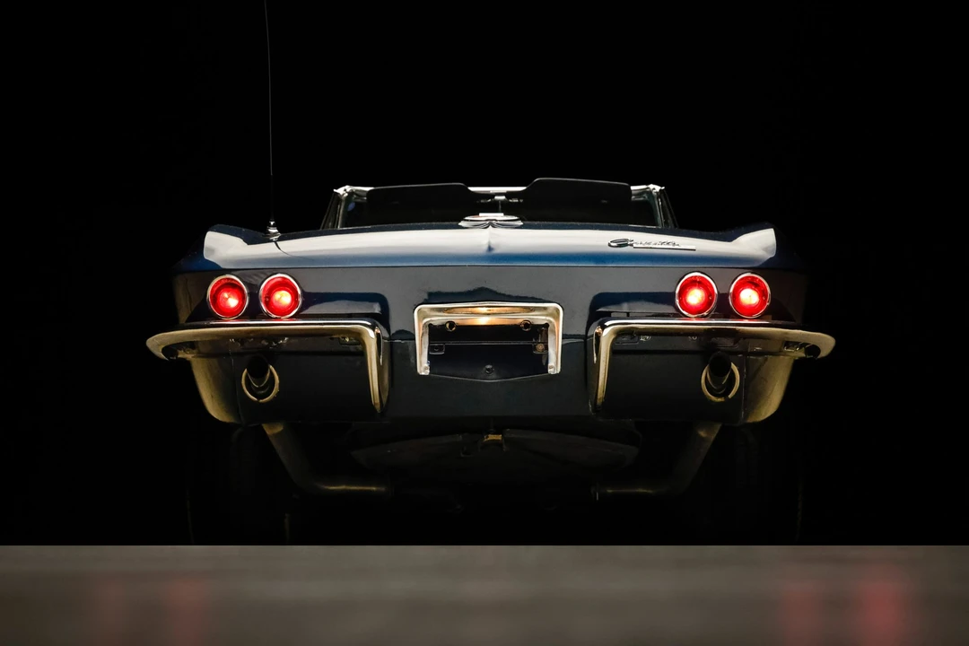 1963 Chevrolet Corvette C2 - Image 22 of 31