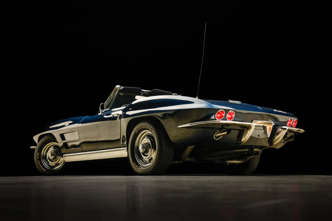 1963 Chevrolet Corvette C2 - Image 25 of 31