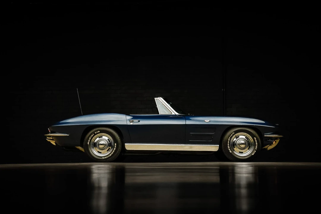 1963 Chevrolet Corvette C2 - Image 15 of 31