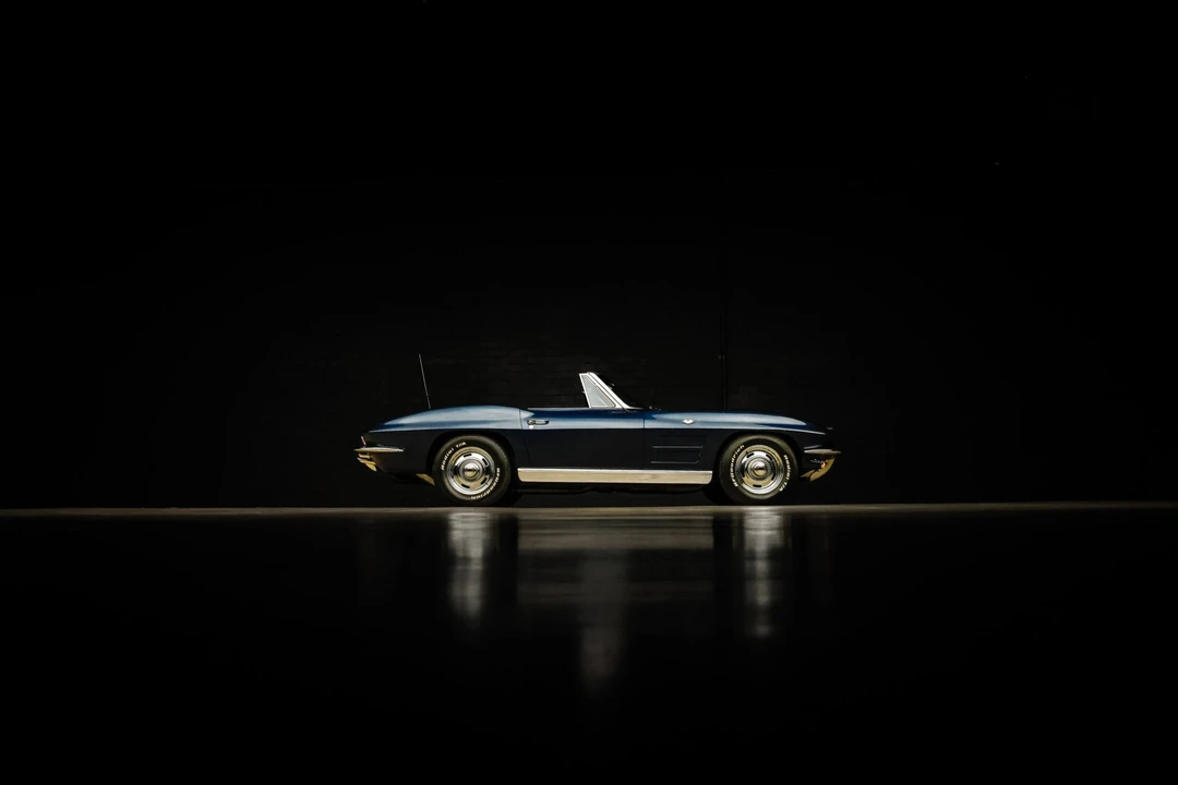 1963 Chevrolet Corvette C2 - Image 16 of 31