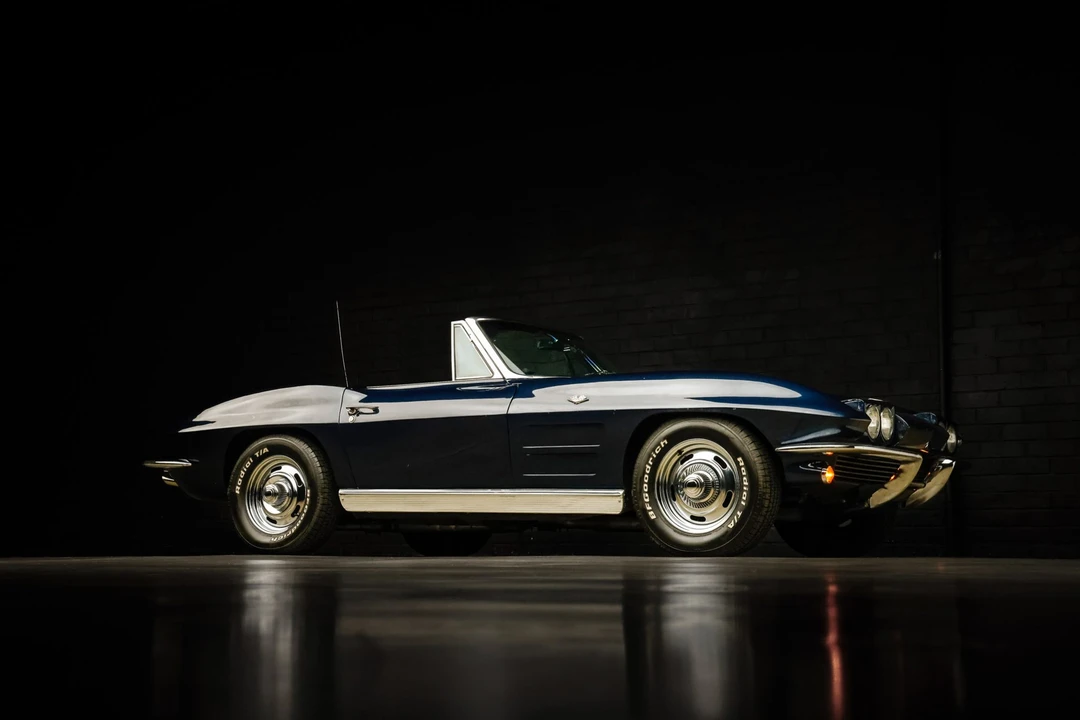 1963 Chevrolet Corvette C2 - Image 13 of 31