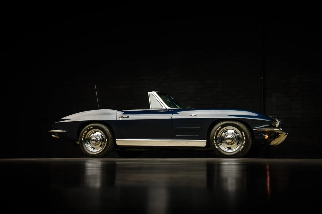 1963 Chevrolet Corvette C2 - Image 14 of 31